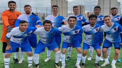 مدرب تركي يعتدي على لاعب كرة قدم قاصر ويهدده بالقتل