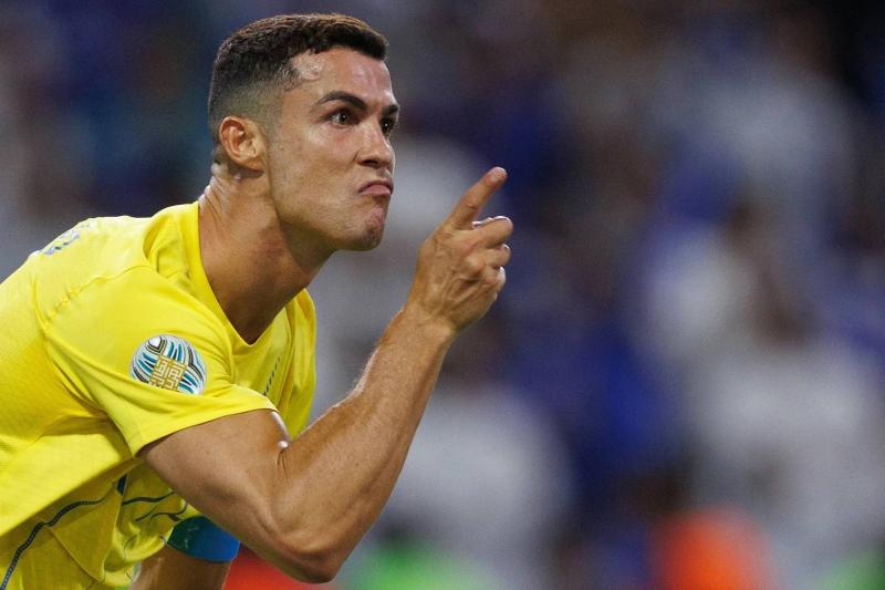 رونالدو يقود خط هجوم النصر أمام ضمك