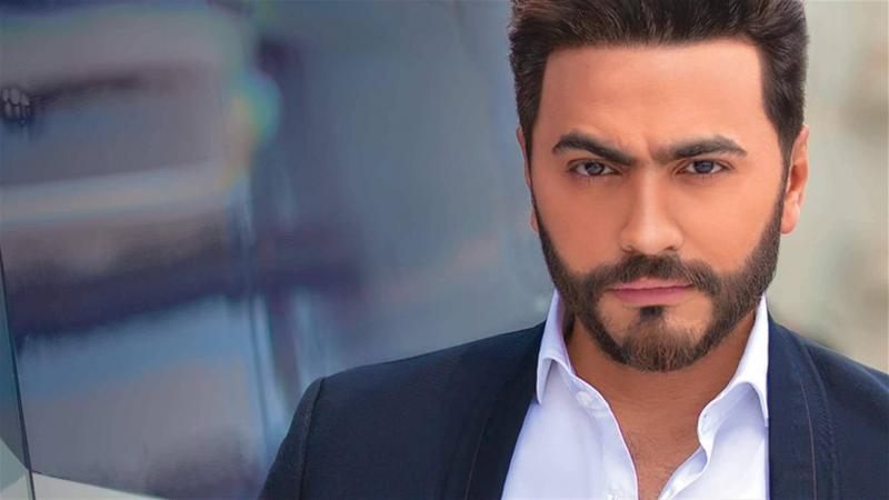 تامر حسني يلجأ للقضاء بسبب منشور مزيف