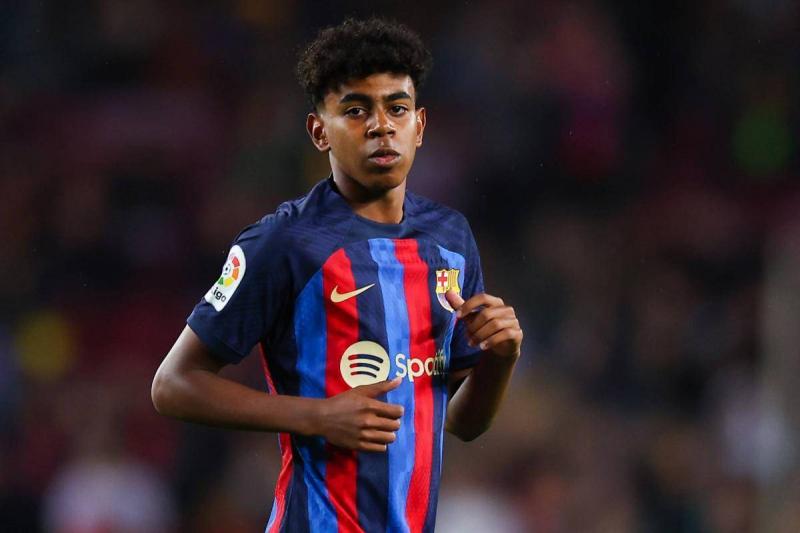 هل لامين جمال جاهز للعب مع برشلونة؟
