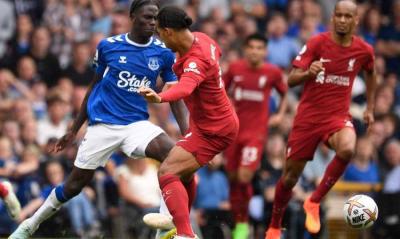 إيفرتون يوقف قطار ليفربول بتعادل سلبي