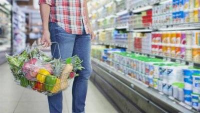 600 سلعة مستثناة من الدولار الجمركي...