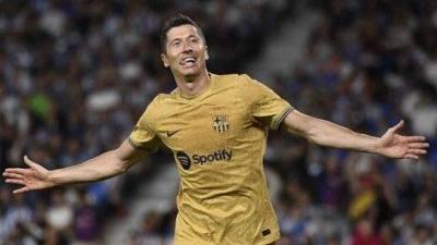 فوزٌ عريض لبرشلونة.. وليفاندوفسكي يسجّل أسرع هدف في تاريخه