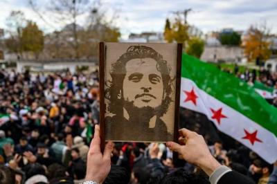 الساروت.. الحاضر الغائب في ذاكرة الثورة السورية