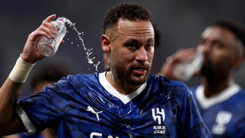 نيمار يكشف عن مستقبله مع الهلال!