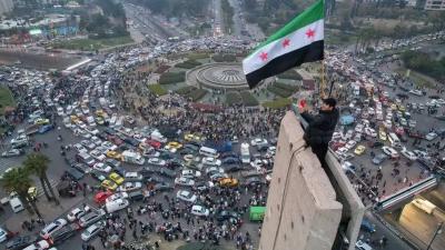 الشرع يلتقي دبلوماسيين بريطانيين... ويطالب برفع العقوبات عن سوريا
