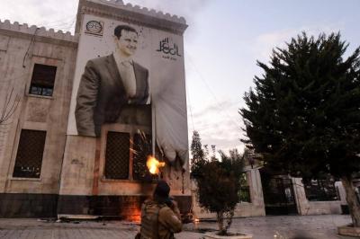 بالأسماء.. عشرات الضباط السوريين موقوفين في لبنان