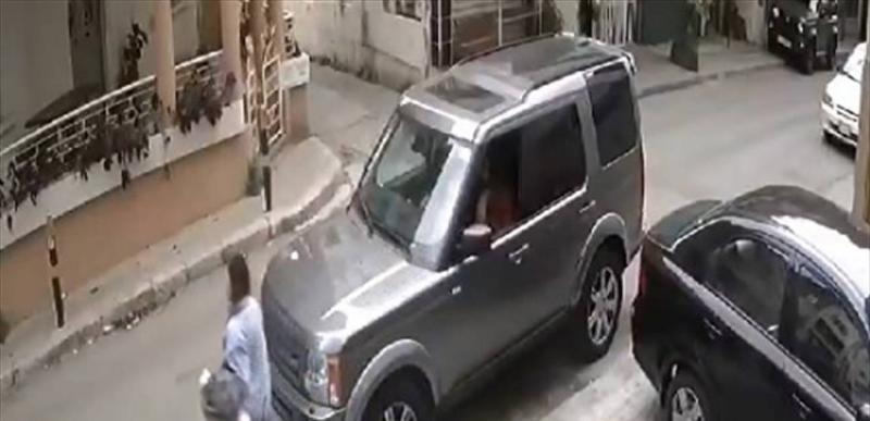 في فرن الشباك... شاهدوا كيف تعرّضت ممثلة لبنانيّة للسرقة (فيديو)