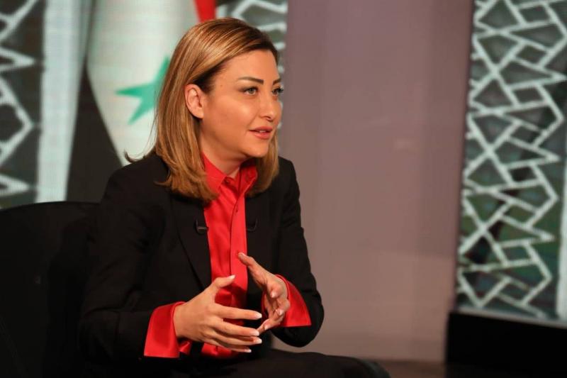 لونا الشبل.. ما سبب عودة اسم مستشارة الأسد من الموت مجددا؟