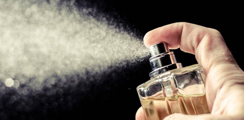 تحذير.. العطور قد تكون أكثر خطورة مما تظن!