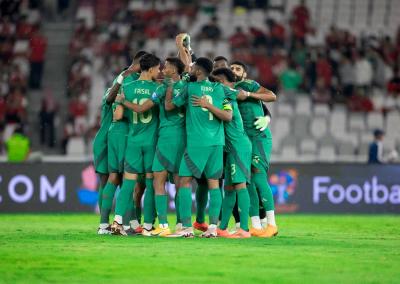 السعودية تفوز على اليمن في خليجي 26 وحالة طرد.. فيديو