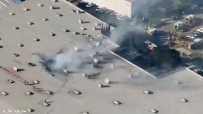 فيديو: تحطم طائرة على سطح مبنى بأميركا يخلّف قتيلين ومصابين