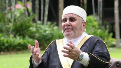 العلامة محمد راتب النابلسي المقيم في الأردن يعود إلى دمشق (فيديو)