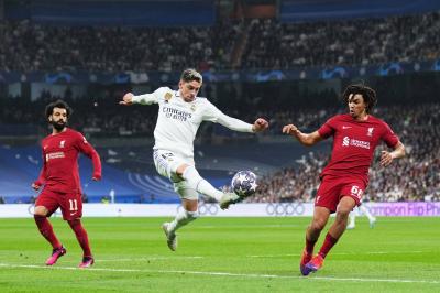 ريال مدريد ينتظر موقف ليفربول لتغيير قرار مصيري