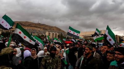 إيران.. مرحلة حرجة يمر بها النظام بعد خسارة سوريا