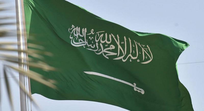 وفد سعودي في بيروت.. و