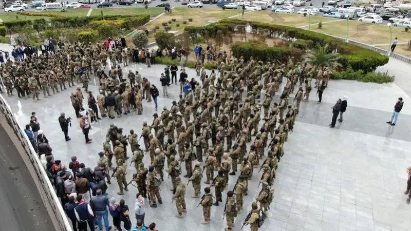 ترقية 50 ضابطاً في الجيش السوري بينهم وزير الدفاع