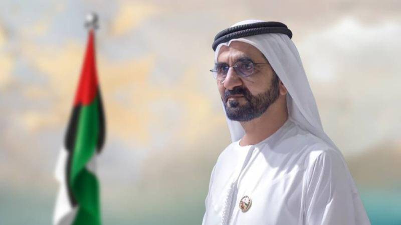 محمد بن راشد يُبارك للفائز بجائزة نوابغ العرب عن فئة الاقتصاد لعام 2024