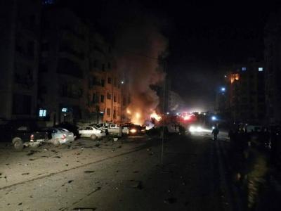 سوريا.. انفجار سيارة بريف ادلب (فيديو)