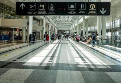 إيران تنفي تفتيش دبلوماسييها في مطار بيروت