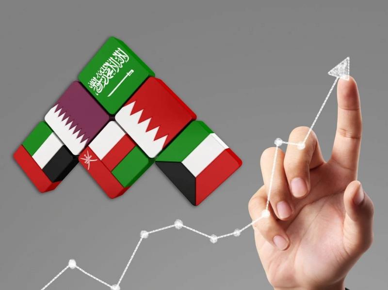 من طق الباب سمع الجواب!