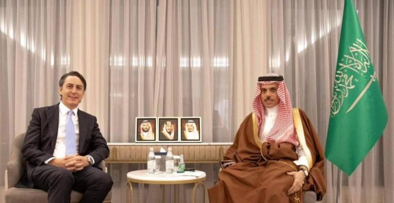 هوكشتاين في الرياض.. هل تمت تزكية جوزيف عون؟