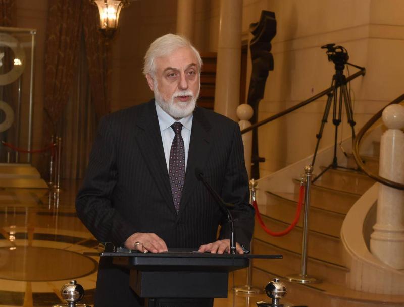 الصمد: لحكومة إكسترا برلمانية من 14 وزيرًا