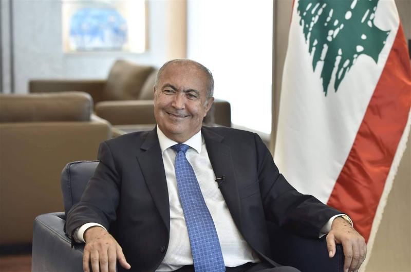 من هو فؤاد المخزومي الذي تبنت المعارضة ترشيحه لرئاسة الحكومة؟