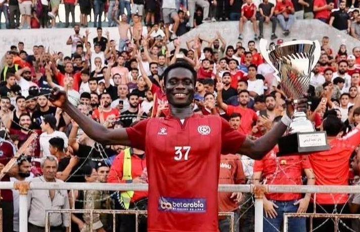 إدارة النجمة تتفق مع المهاجم الغاني كولينز على العودة للفريق