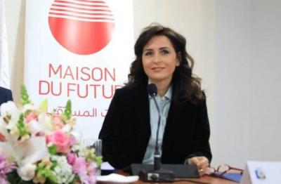 الإعلامية 