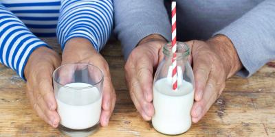 ما العلاقة بين شرب الحليب ومحاربة السرطان؟