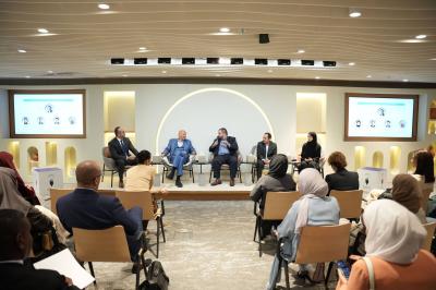 نادي دبي للصحافة ينظم برنامجاً حول دمج الذكاء الاصطناعي في قطاع الإعلام