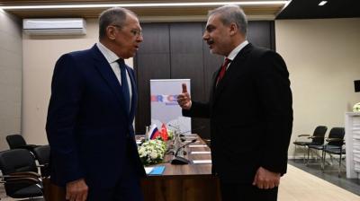 لافروف وفيدان يبحثان هاتفيا العلاقات الثنائية والملف السوري