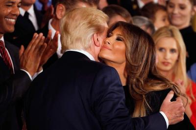 كيف احتفل ترامب بالذكرى الـ20 لزواجه من ميلانيا؟