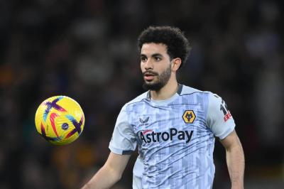 لاعب عربي على رادار مانشستر يونايتد