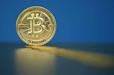 ميلانيا ترامب تطلق عملتها المشفرة قبيل تنصيب زوجها رئيساً لأميركا