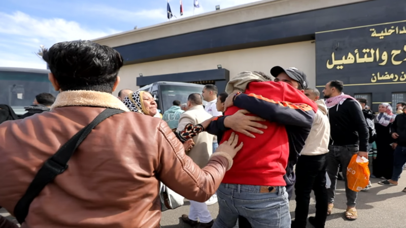 مصر: الإفراج عن 4466 سجيناً بمناسبة عيد الشرطة الـ73 (فيديو)