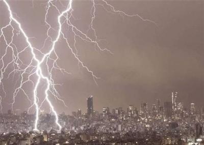 منخفض جوي يقترب: أمطار غزيرة وعواصف رعدية وثلوج على المرتفعات غداً