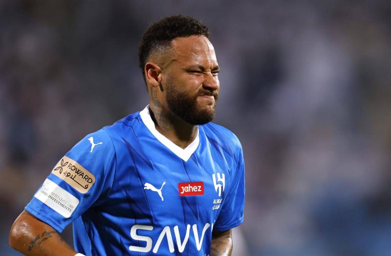 بعد إعلان رحيله عن الهلال... نيمار يعلق