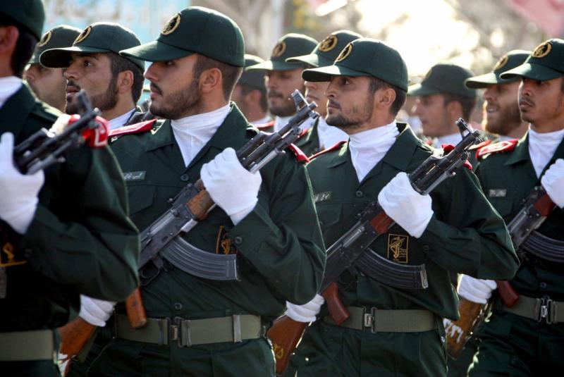 إيران تكشف عن مدينة صاروخية جديدة تحت الأرض