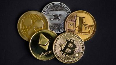 العملات المشفرة تتهاوى