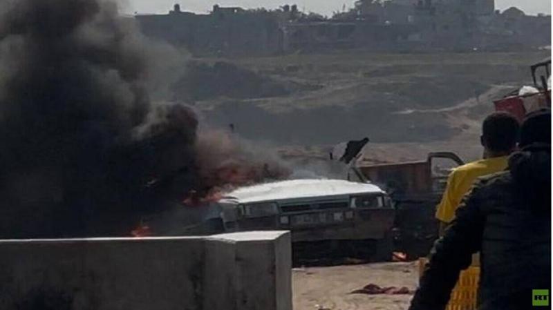 مقتل طفل فلسطيني بقصف إسرائيلي إستهدف مركبة في غزة