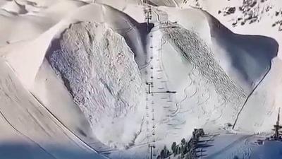 بالفيديو.. متزلجان يتسببان في 