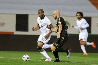 الشباب يسحق الرائد ويستعيد صدارة الدوري السعودي للمحترفين  .. فيديو