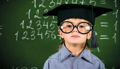 التحدث بلغات متعددة في المنزل يزيد من إدراك الأطفال