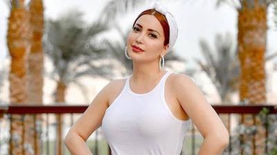نسرين طافش تنشر صورة لها بعد الحمام .. ومتابعون يوجهون لها انتقادات حادة
