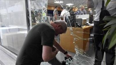 هل دخلنا مرحلة انتزاع المودعين حقوقهم بأيديهم؟