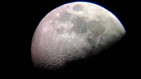 الإمارات تسطر تاريخا جديدا بأول مركبة فضائية إلى القمر