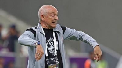 حقيقة سقوط مدرب الزمالك أثناء مواجهة بطل تشاد