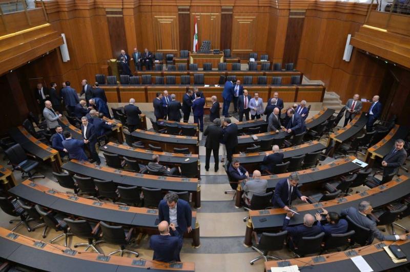 الجلسة الثانية لانتخاب رئيس الجمهورية تفقد النصاب